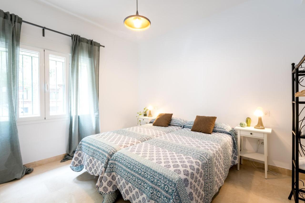 Pr Plaza De Espana Amplio Apartamento 5D 3B Aparcamiento Incluido セビリア エクステリア 写真